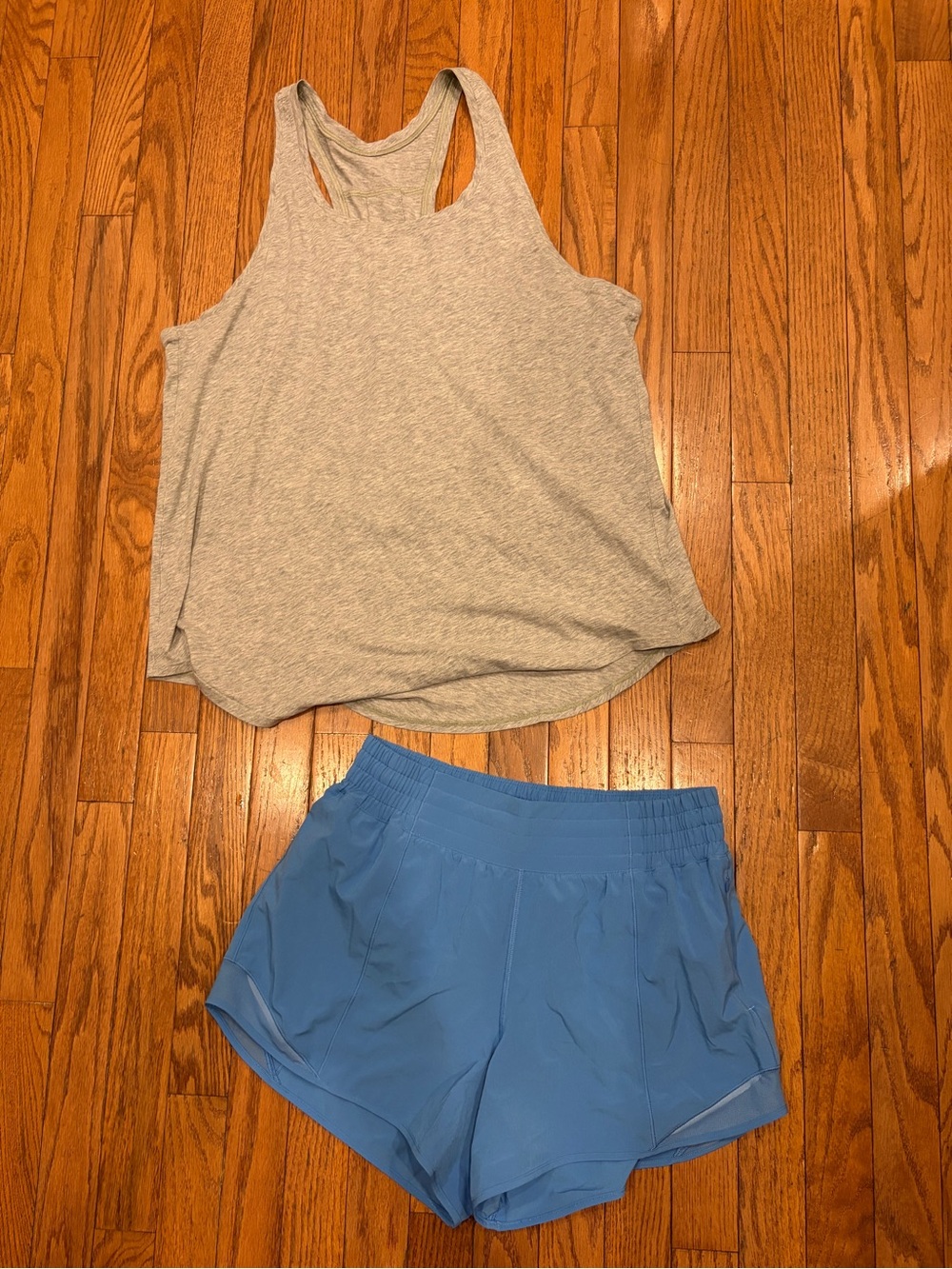 lululemon Hotty Hot 8 Shorts & Everyday cotton tank 10